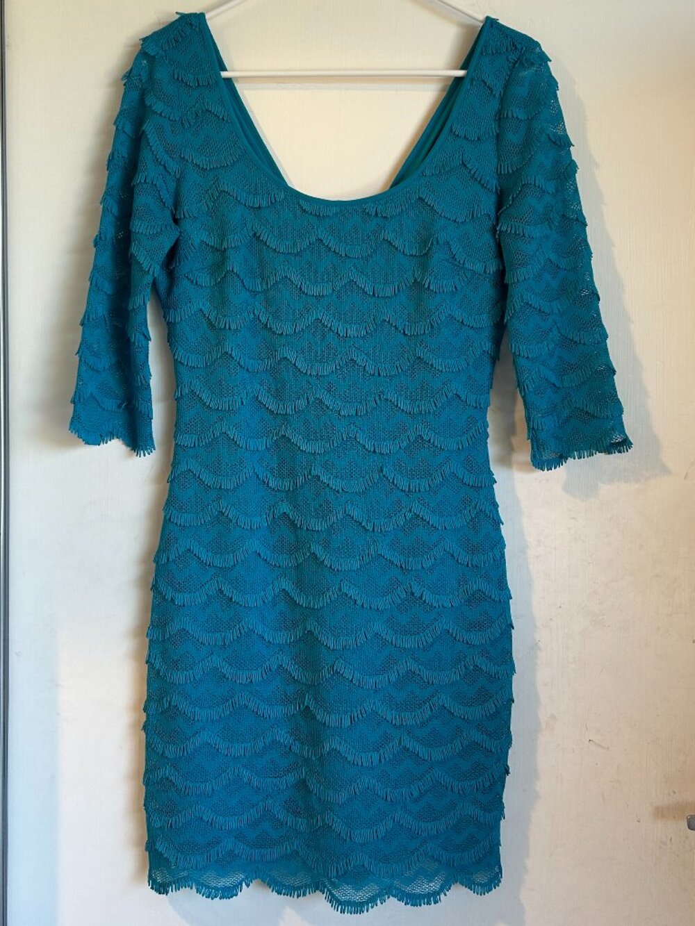 Guess - Vintage Teal Scalloped 3/4 Sleeve Midi Dress